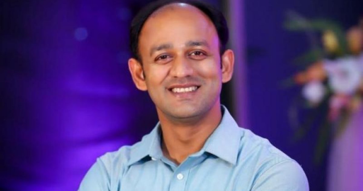 স্ত্রীসহ ব্যারিস্টার সুমনের দেশত্যাগে নিষেধাজ্ঞা
