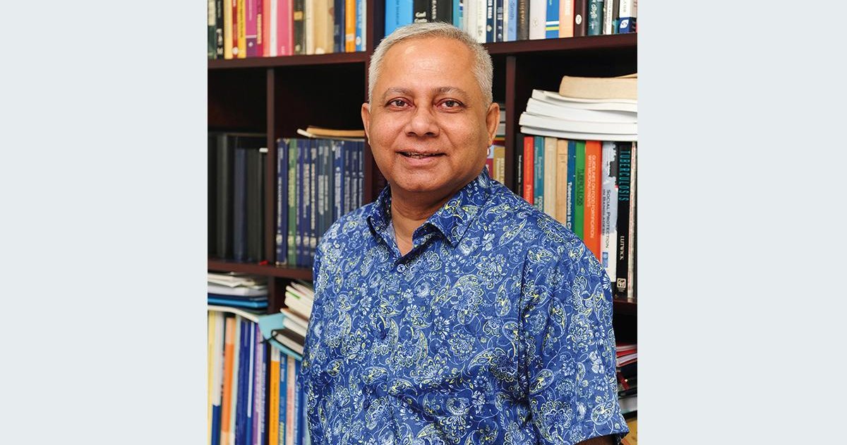 আইসিডিডিআর-বি'র প্রথম বাংলাদেশি নির্বাহী পরিচালক ড. তাহমিদ