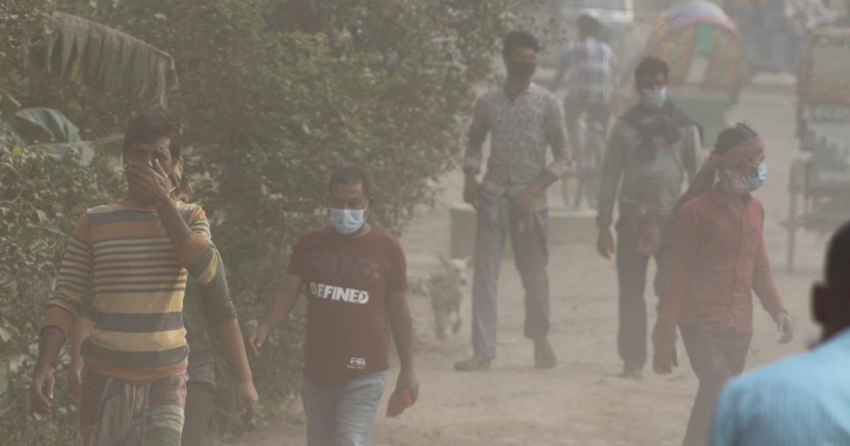 ‘খুব অস্বাস্থ্যকর’ বায়ু নিয়ে আজ ঢাকা বিশ্বের সবচেয়ে দূষিত নগরী