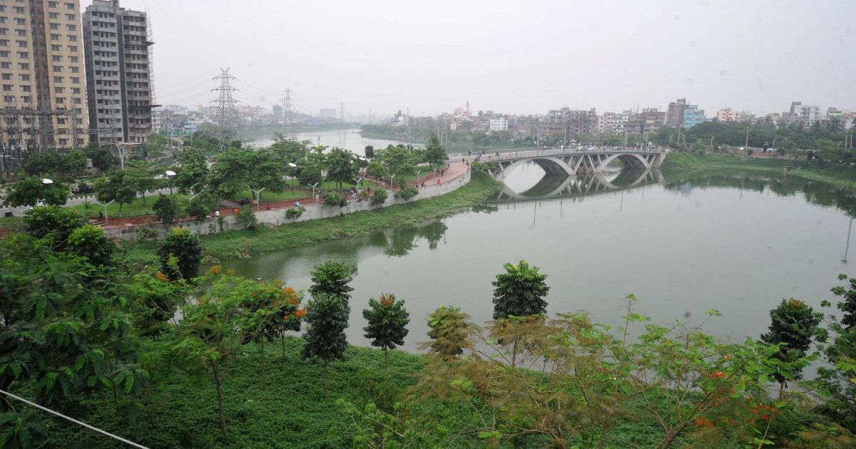 রাত ১১টা পর্যন্ত হাতিরঝিলে যান চলাচল বন্ধ, বিকল্প সড়ক ব্যবহারের অনুরোধ