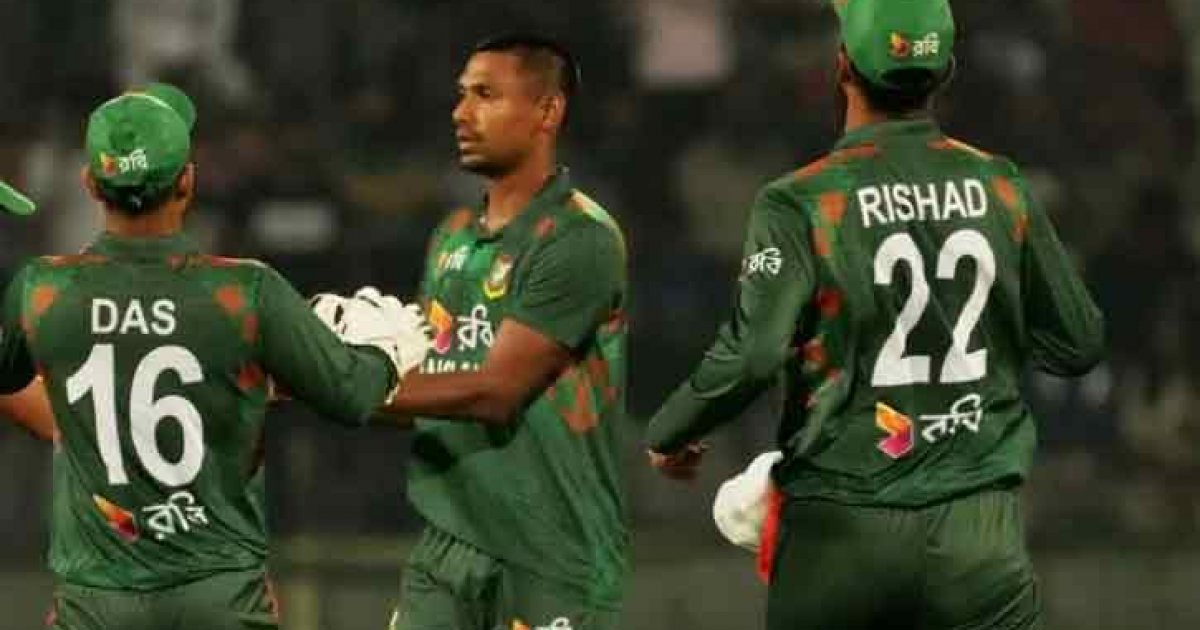 পাকিস্তান সফরের জন্য সরকারের ছাড়পত্রের অপেক্ষায় বিসিবি