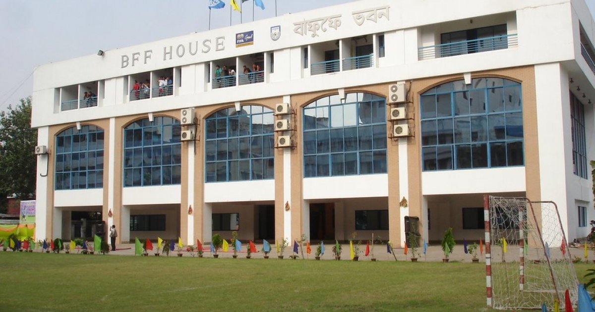 বাংলাদেশ-সিঙ্গাপুর ম্যাচের অনলাইন টিকিট বিক্রি নিয়ে জটিলতা কতটুকু কাটলো?