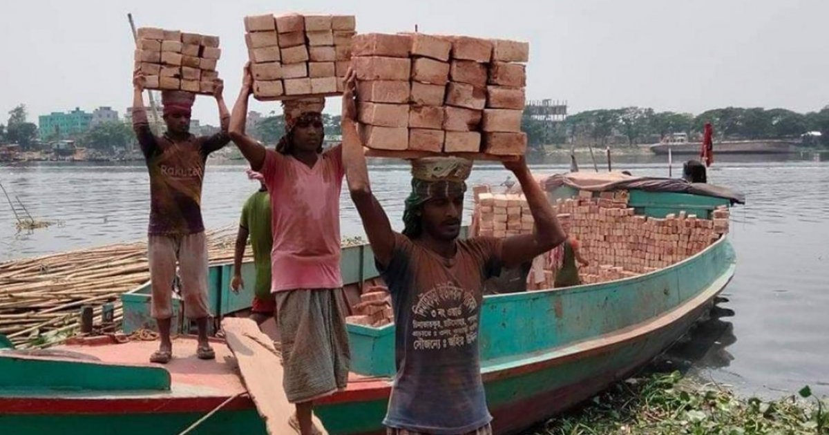 মহান মে দিবস আজ