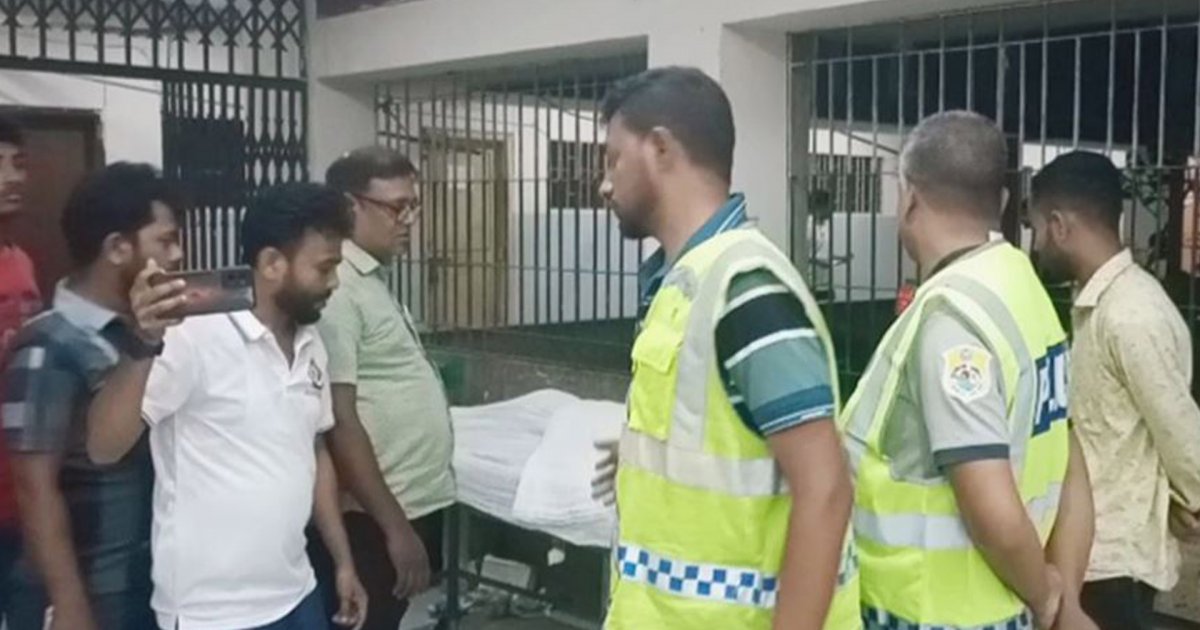 এসএসসি পরীক্ষার্থীর ছুরিকাঘাতে রিকশাচালকের মৃত্যু