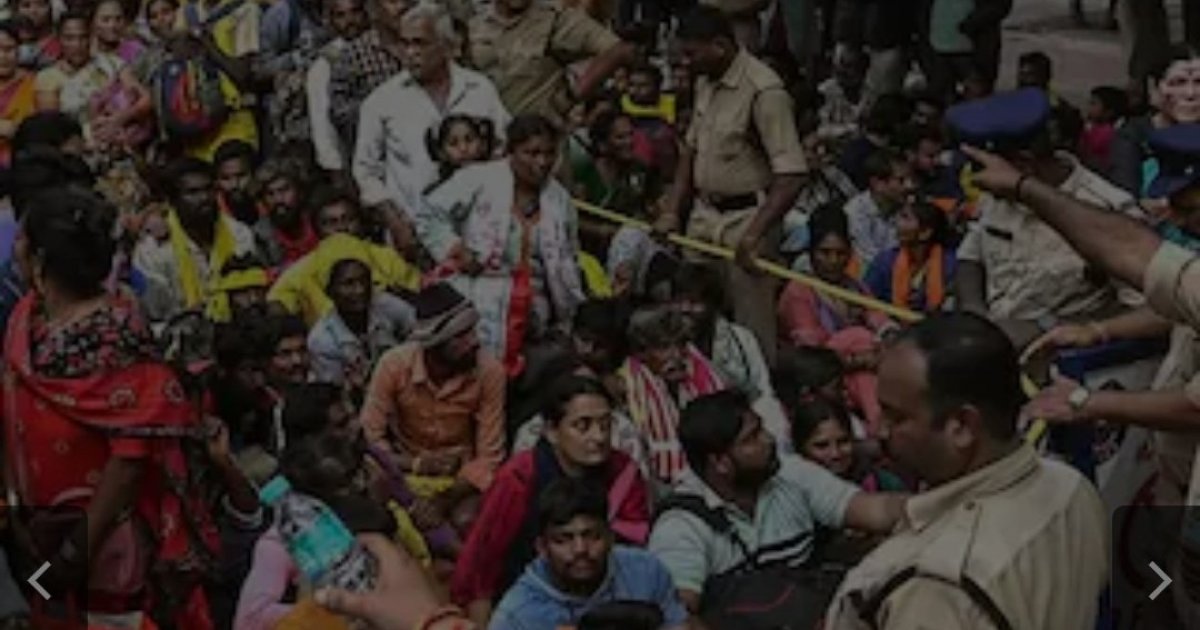 ভারতের গোয়ায় মন্দিরে পদদলিত হয়ে নিহত ৬