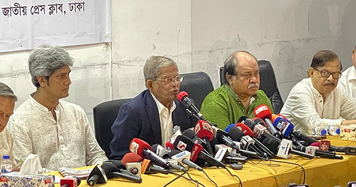 গণতন্ত্র প্রতিষ্ঠা করতে গণতান্ত্রিক সমাজ গড়ে তুলতে হবে: মির্জা ফখরুল