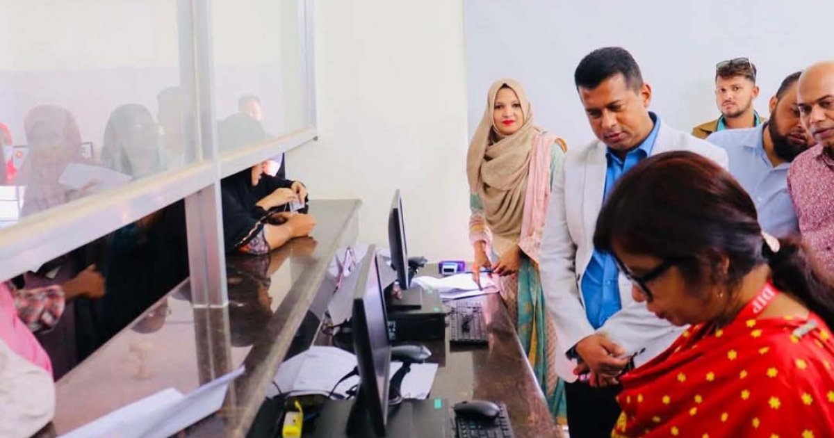 ৯ মাস পর চালু হলো আগুনে পুড়ে যাওয়া নারায়ণগঞ্জ পাসপোর্ট অফিস