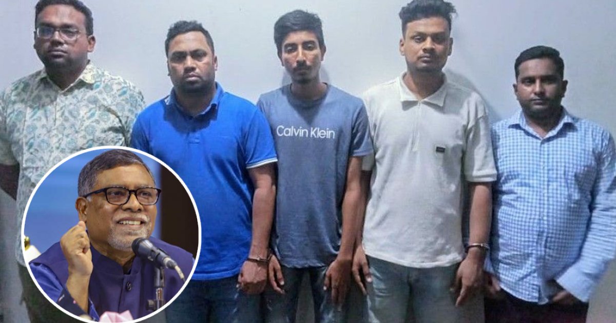 মানবেন্দ্রর বাড়িতে আগুনের ঘটনায় সাবেক স্বাস্থ্যমন্ত্রীর ঢাকার বাসায় ‘আত্মগোপন’