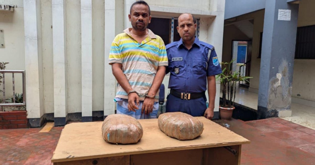 মাদকসহ হত্যা মামলার আসামি যুবদল নেতা গ্রেফতার