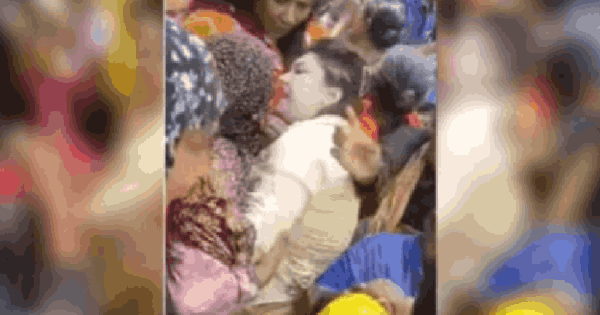 চেম্বার থেকে নারী চিকিৎসককে টেনেহিঁচড়ে রাস্তায় এনে মারধর