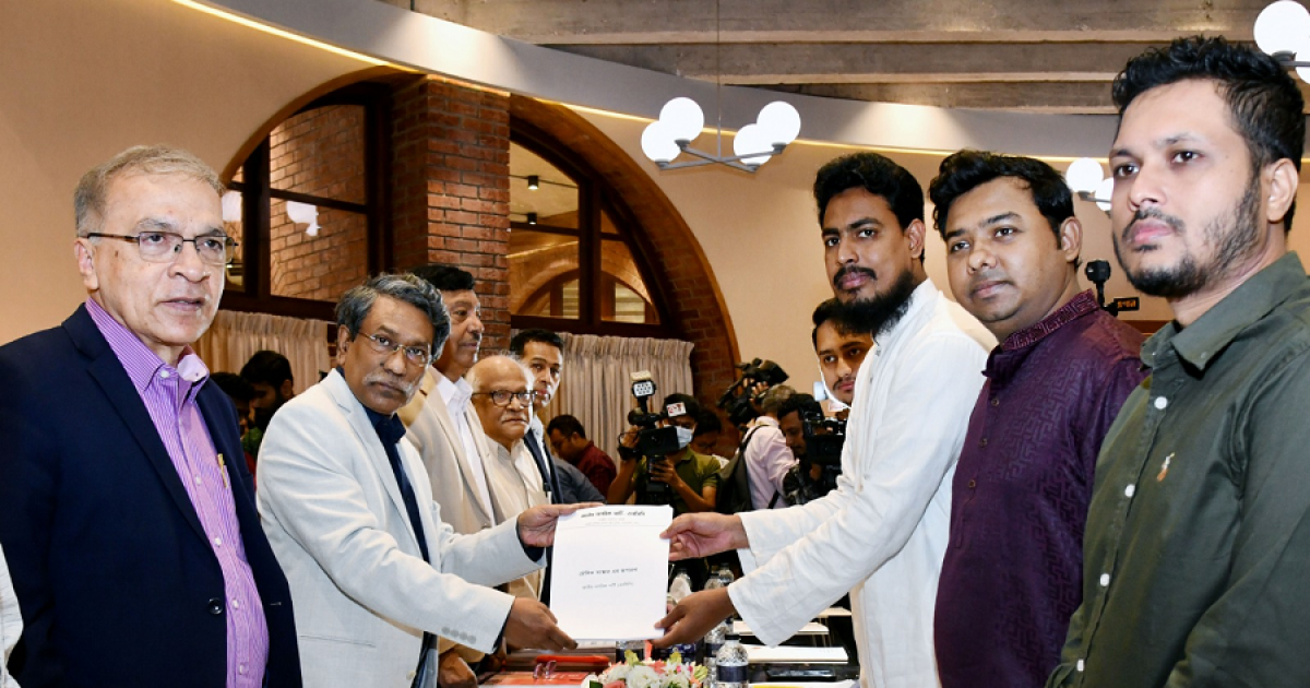 ১৫ মের পর দ্বিতীয় পর্যায়ে আলোচনা শুরু করবে ঐকমত্য কমিশন