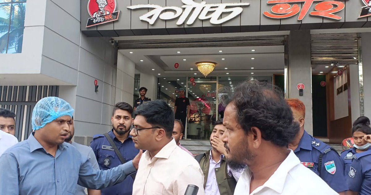 যশোরে তিনটি খাবারের দোকানের বিরুদ্ধে মামলা
