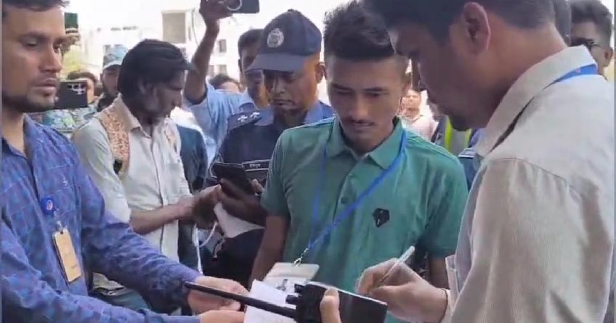 ফেরত পাঠানো হলো ৩৪ সেনা-বিজিপিসহ মিয়ানমারের ৪০ নাগরিককে