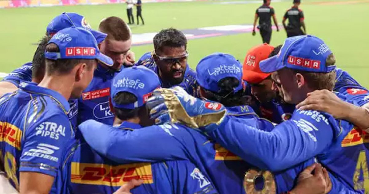 গুজরাটের কাছে হারের পর বড় শাস্তি পেলো মুম্বাই