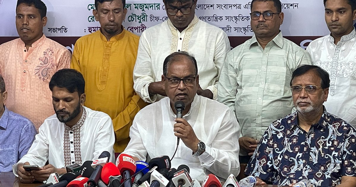 যত তাড়াতাড়ি নির্বাচন দেবেন, দেশের জন্য তত মঙ্গল: শামসুজ্জামান দুদু