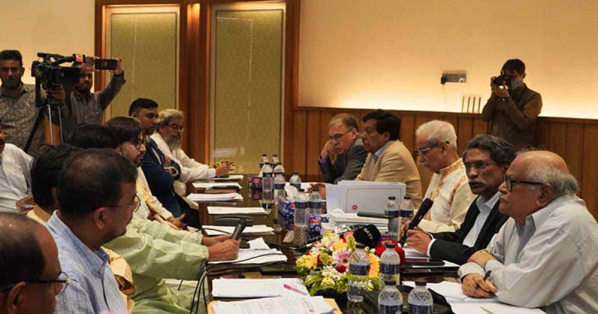 ‘ভবিষ্যতে তরুণ প্রজন্মকে যেন প্রাণ দিয়ে অধিকার আদায় করতে না হয়’