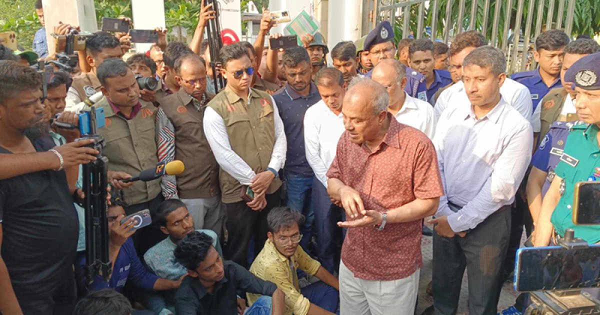 ‘সাবেক রাষ্ট্রপতির দেশত্যাগে জড়িতদের শাস্তি দিতে না পারলে আমি চলে যাবো’