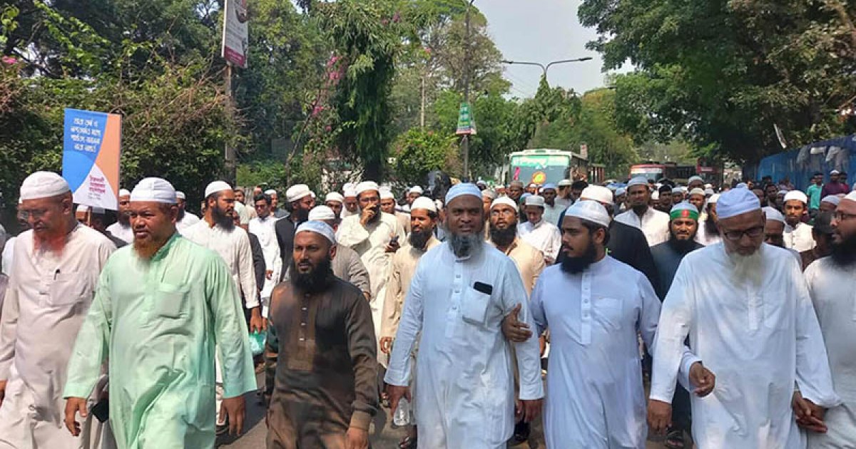 বায়তুল মোকাররম থেকে যমুনার পথে ইসলামী আন্দোলনের নেতাকর্মীরা