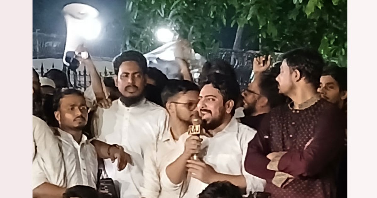 অন্তর্বর্তীকালীন সরকারের প্রথম দায়িত্ব ছিল আ.লীগ নিষিদ্ধ করা: নাহিদ ইসলাম