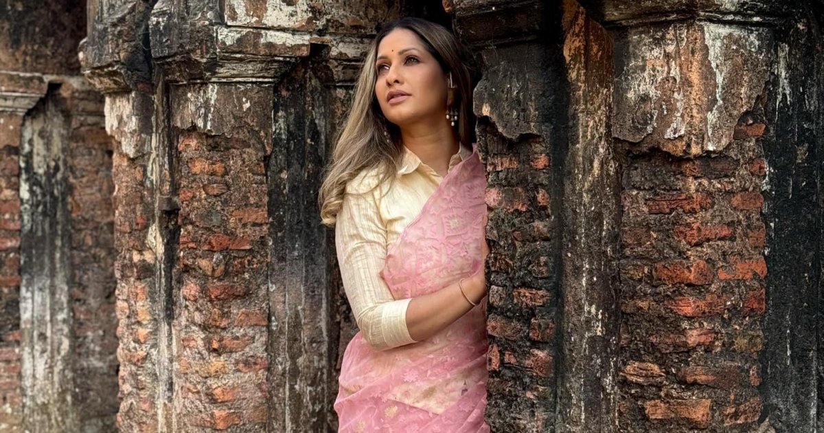 নতুন গানে টিনা রাসেলের ব্যাকুলতা