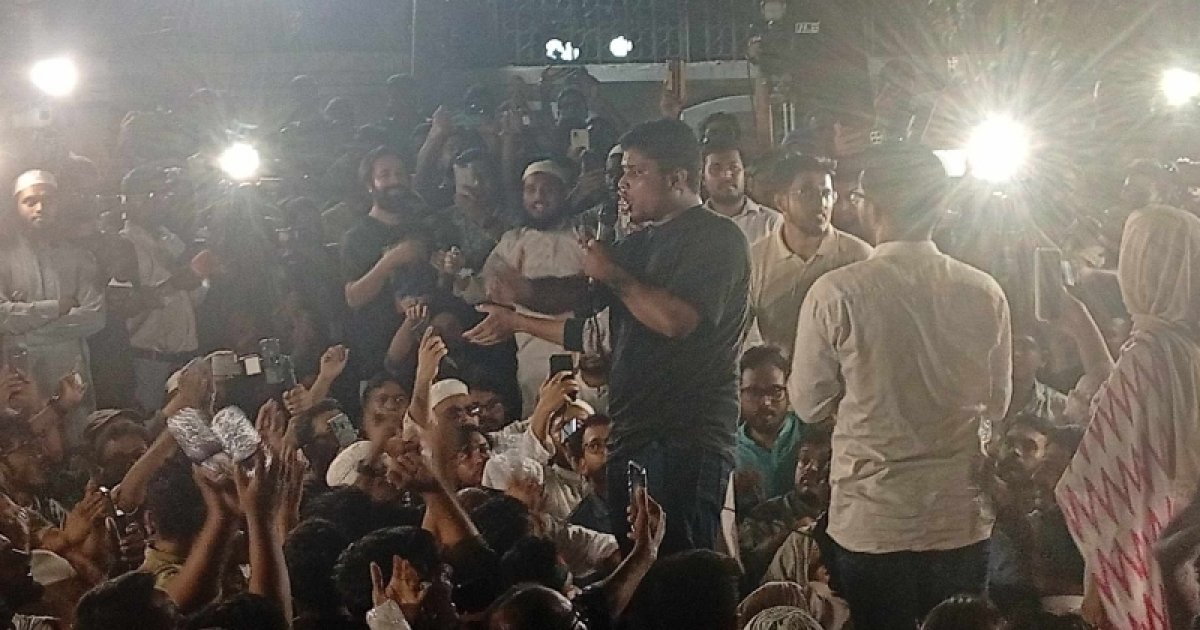 যাদের ক্ষমতায় বসিয়েছি, তারা মানুষের পালস বুঝতে পারেনি: হাসনাত আবদুল্লাহ