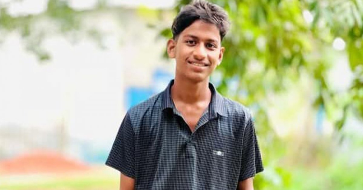 মোবাইল ফোনে বাড়ি থেকে ডেকে নিয়ে স্কুলশিক্ষার্থীকে হত্যা