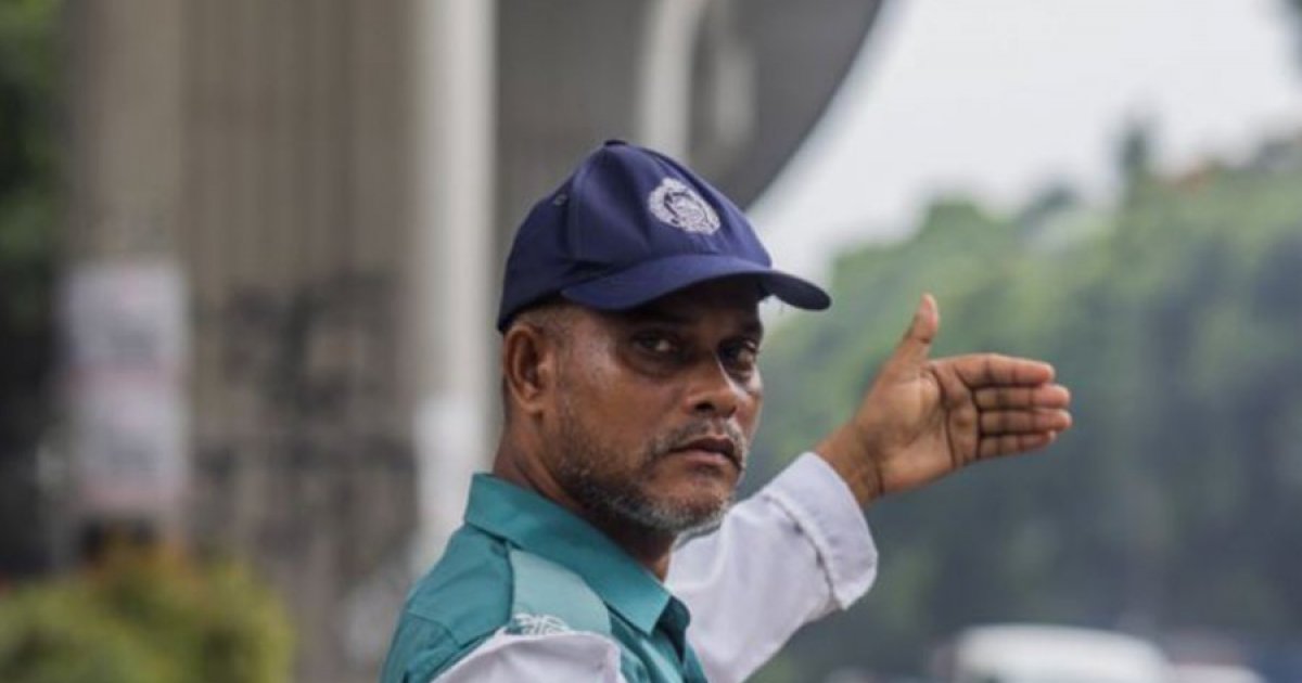 রাজধানীতে ট্রাফিক আইন লঙ্ঘনে ৩৫৯২ মামলা