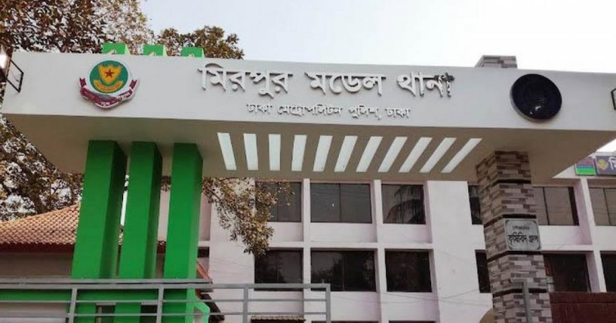 শেওড়াপাড়ায় দুই বোন খুন: সিসিটিভিতে ধরা পড়া ব্যক্তিকে খুঁজছে পুলিশ