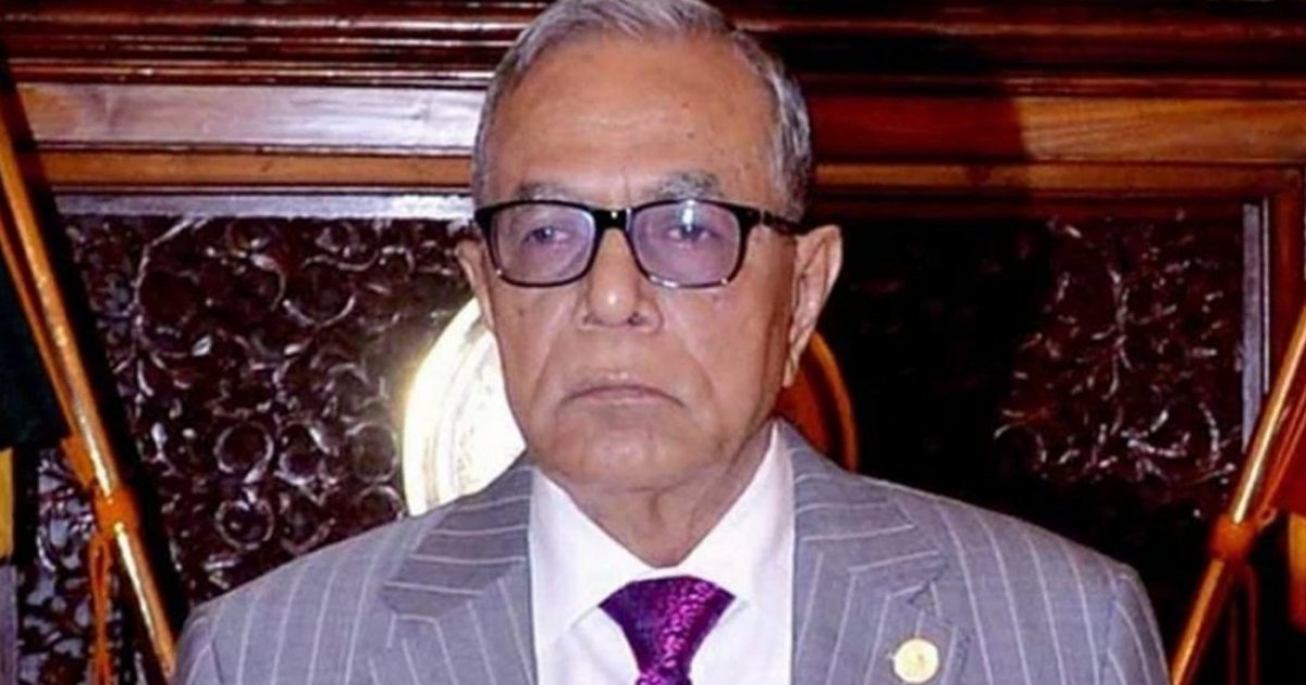 সাবেক রাষ্ট্রপতির বিদেশ গমন তদন্তে তিন উপদেষ্টার কমিটি