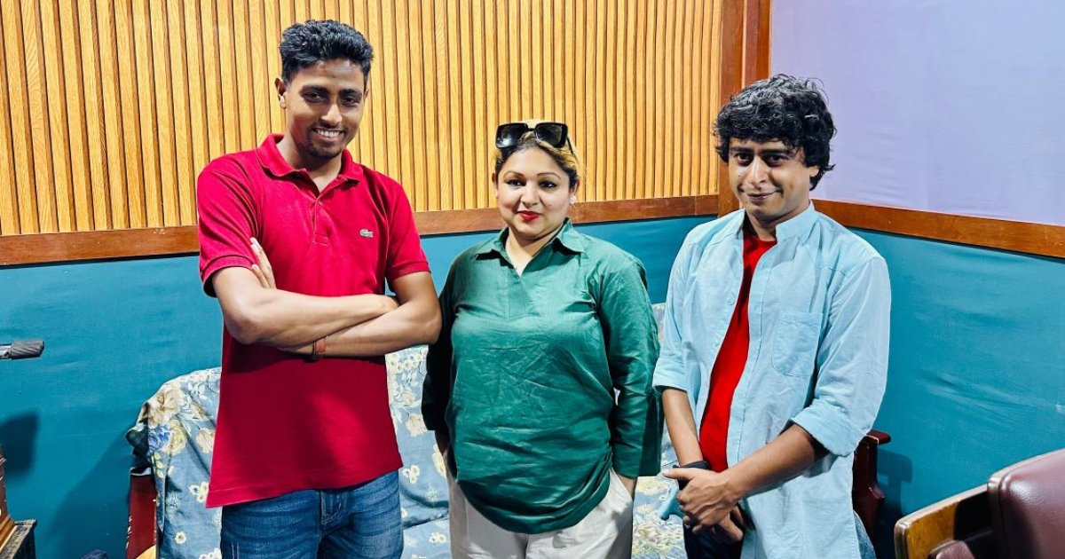 খালেদা জিয়াকে নিয়ে গাইলেন দিঠি আনোয়ার