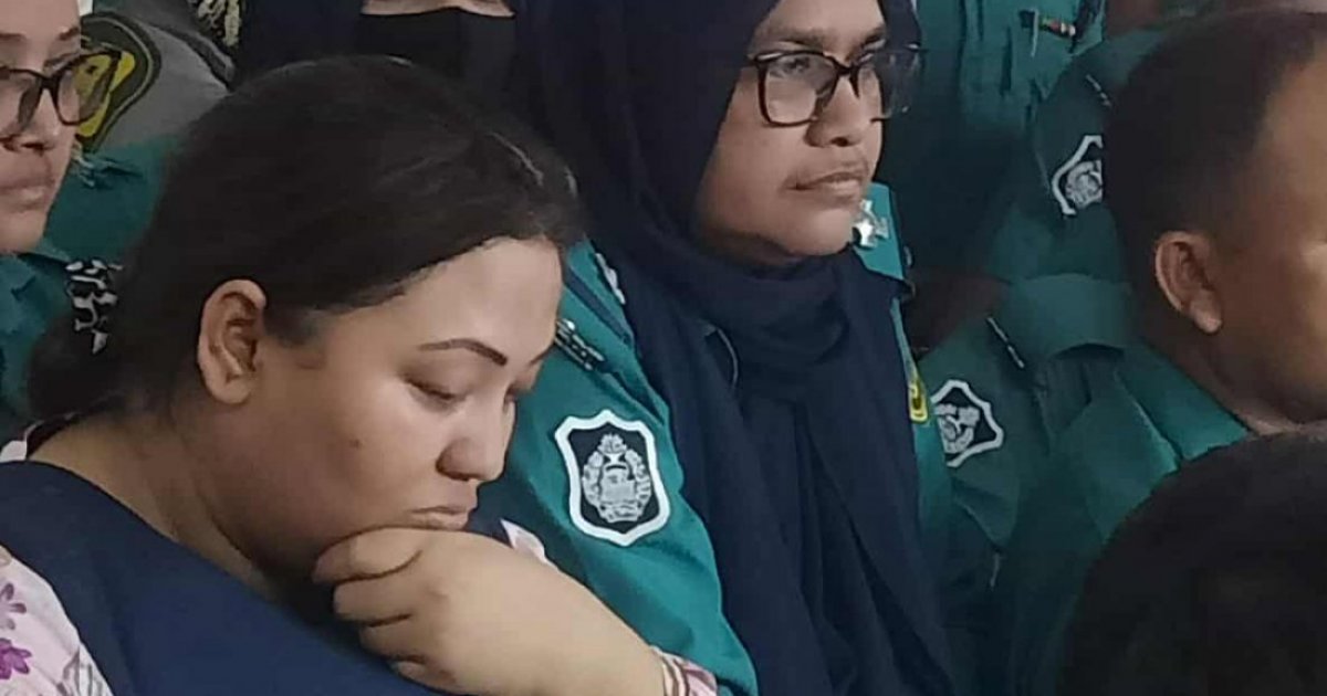 শেখ হাসিনাকে অবসরে গান শোনাতেন মমতাজ: পাবলিক প্রসিকিউটর