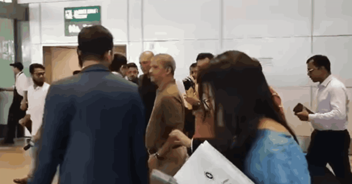 বন্ধ শ্রমবাজার নিয়ে আলোচনা করতে মালয়েশিয়ায় উপদেষ্টা আসিফ নজরুল
