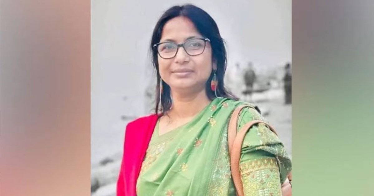 স্বামীসহ সাবেক সংসদ সদস্য মীরার বিরুদ্ধে দুদকের দুই মামলা