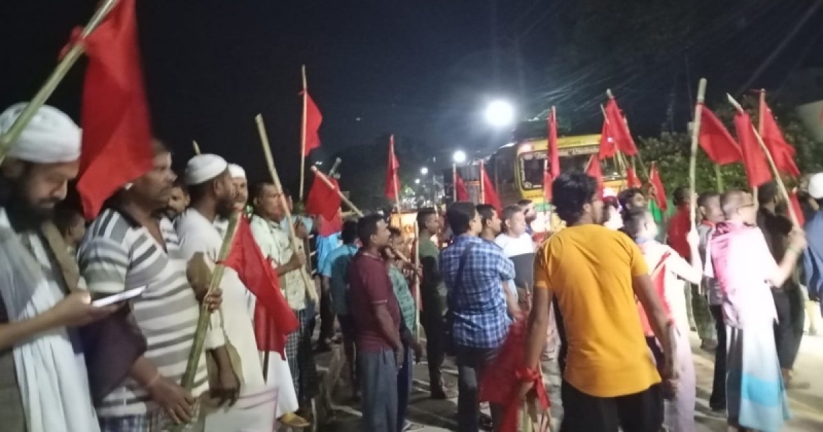 খেলাফত শ্রমিক আন্দোলনের নেতার জন্য থানা ঘেরাও, মুক্তি না দিলে হরতাল