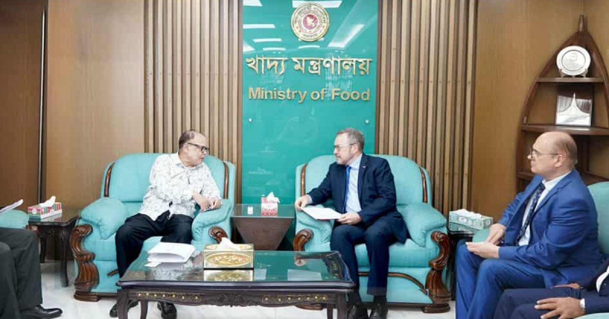 খাদ্য উপদেষ্টার সঙ্গে রাশিয়ার রাষ্ট্রদূতের সৌজন্য সাক্ষাৎ