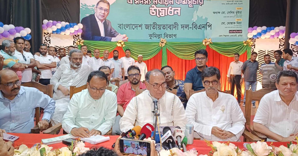 আগে কুকুরের মুখে ছিলাম, এখন বাঘের মুখে পড়েছি আমরা: মির্জা আব্বাস