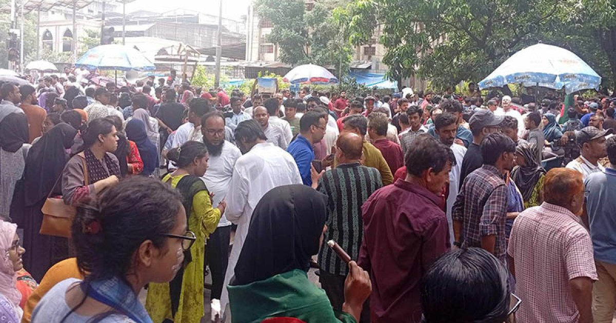 গণঅনশনের পরও দাবি না মানলে বড় কর্মসূচি