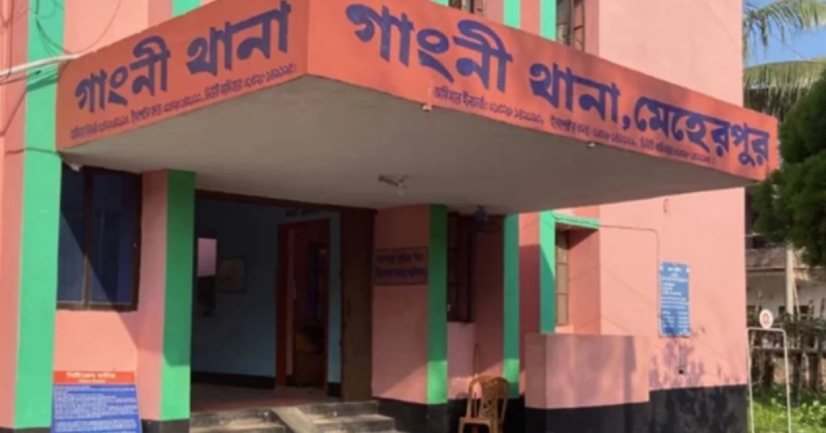 জুমার নামাজ চলাকালে মসজিদের সামনে থেকে ৪ মোটরসাইকেল চুরি