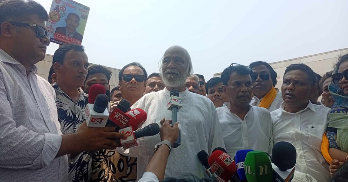 গণতন্ত্র ফিরিয়ে আনার একমাত্র উপায় দ্রুত জাতীয় নির্বাচন: ড. আব্দুল মঈন খান