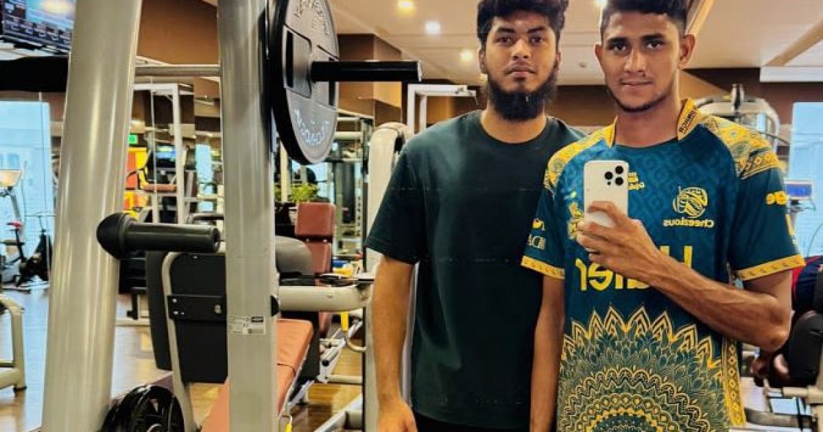 ৩দিন বিমানবন্দরে আটকে থাকার পর অবশেষে খেলতে প্রস্তুত রিশাদ-নাহিদ