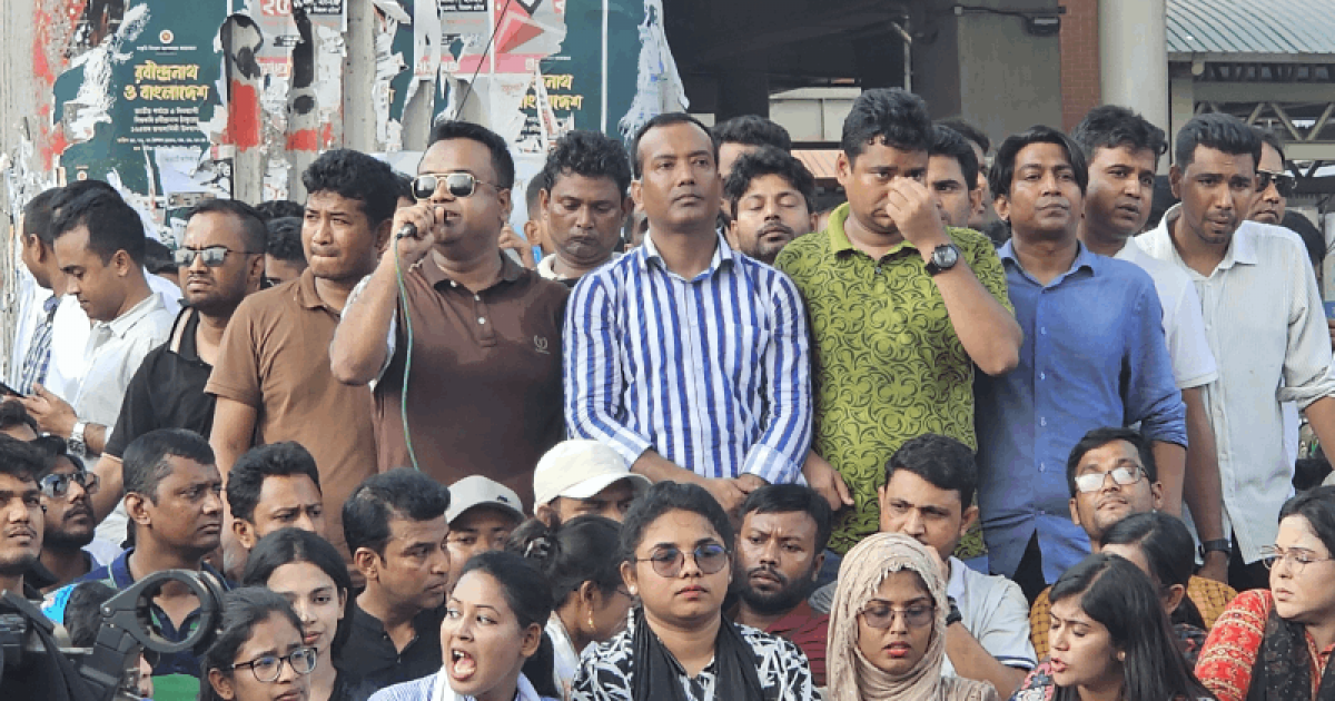 শাহবাগ ছেড়েছেন ছাত্রদল নেতাকর্মীরা