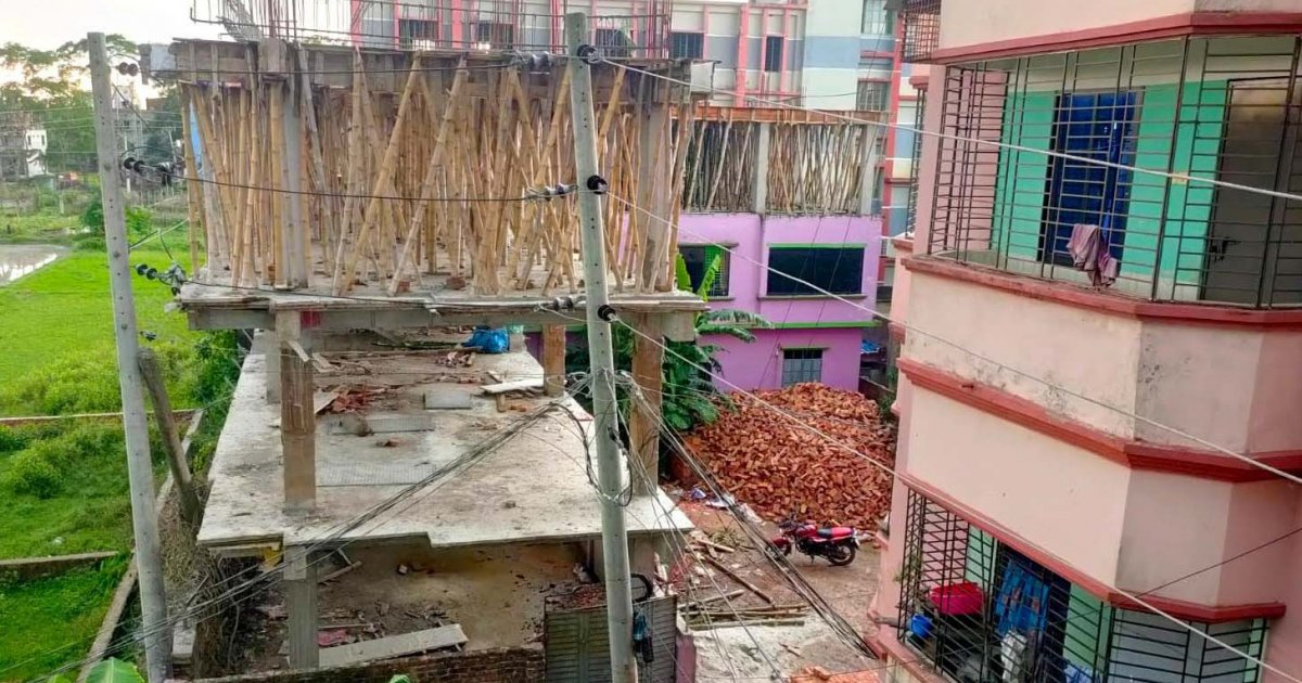কুমিল্লায় বিদ্যুৎস্পৃষ্টে ২ জনের মৃত্যু