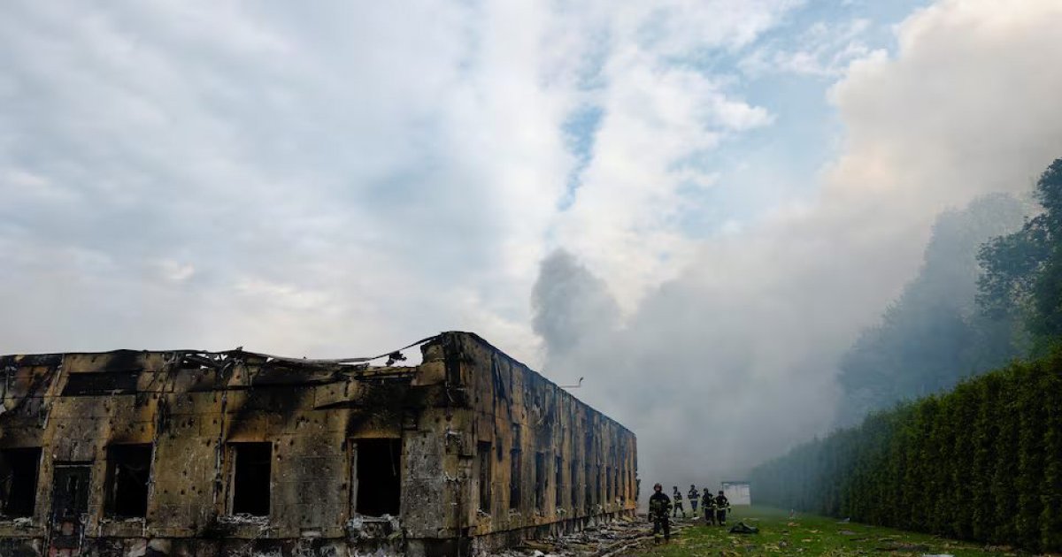শান্তি আলোচনার পর ইউক্রেনে বৃহত্তম ড্রোন হামলা চালালো রাশিয়া