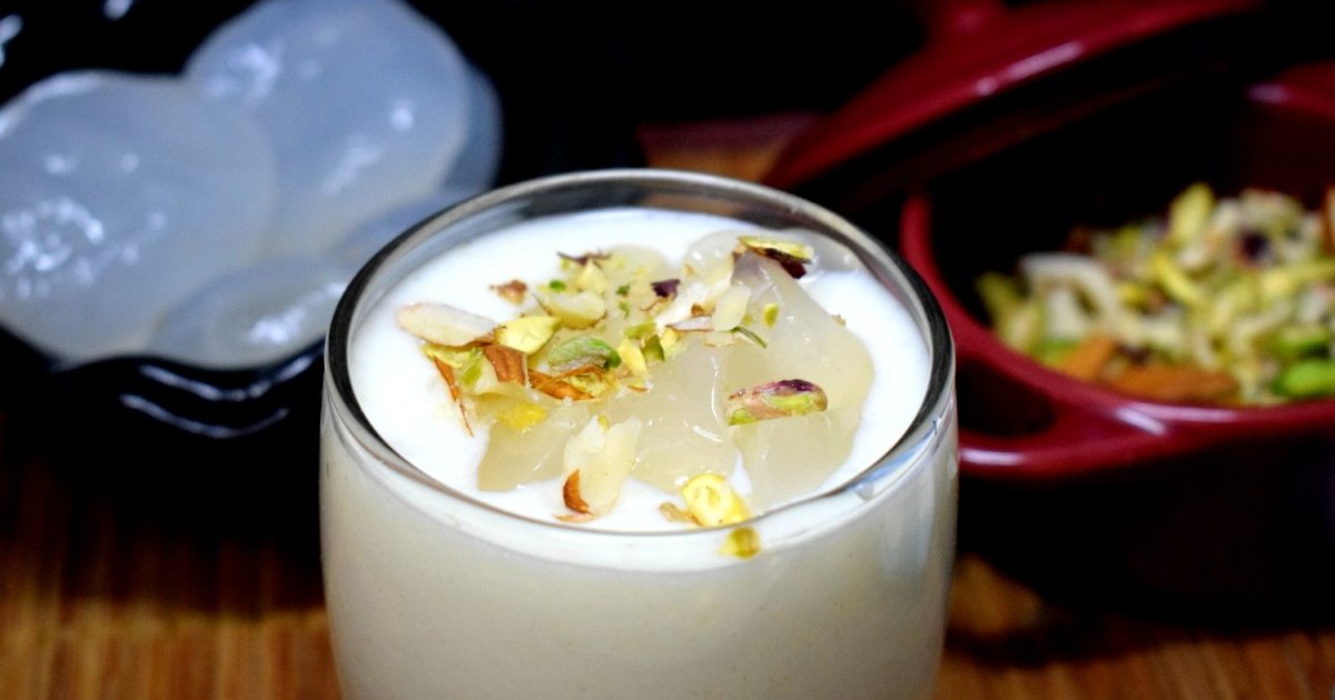 তালের শাঁসের মিল্কশেক বানাবেন যেভাবে