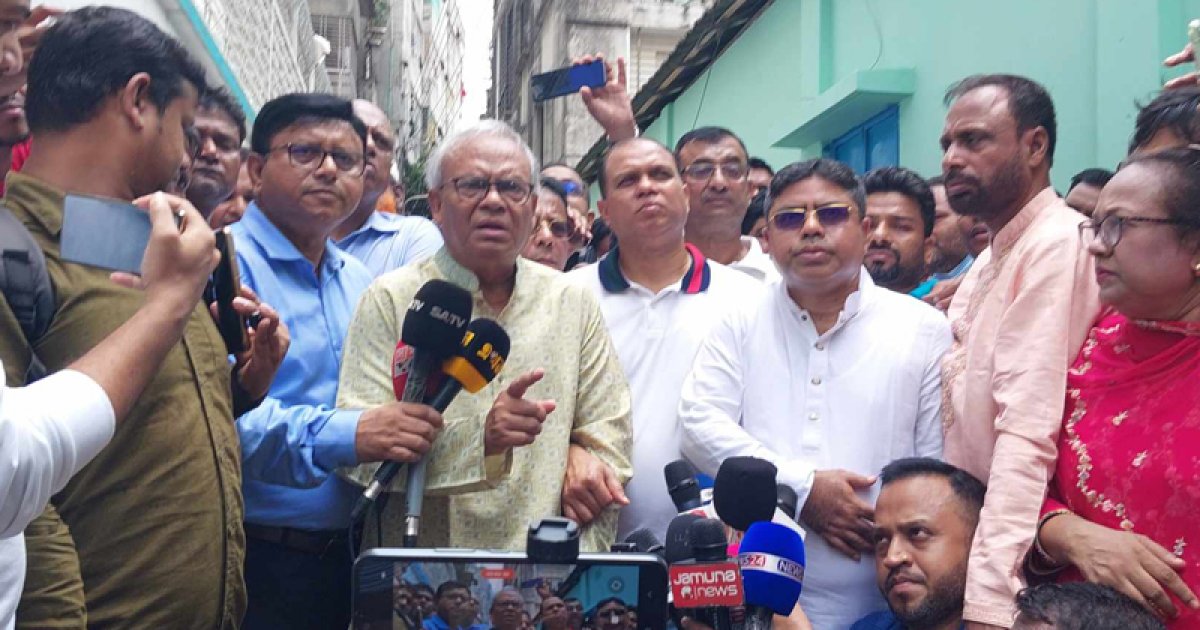 সরকার গায়ের জোরে ইশরাককে মেয়র হতে দিচ্ছে না: রিজভী