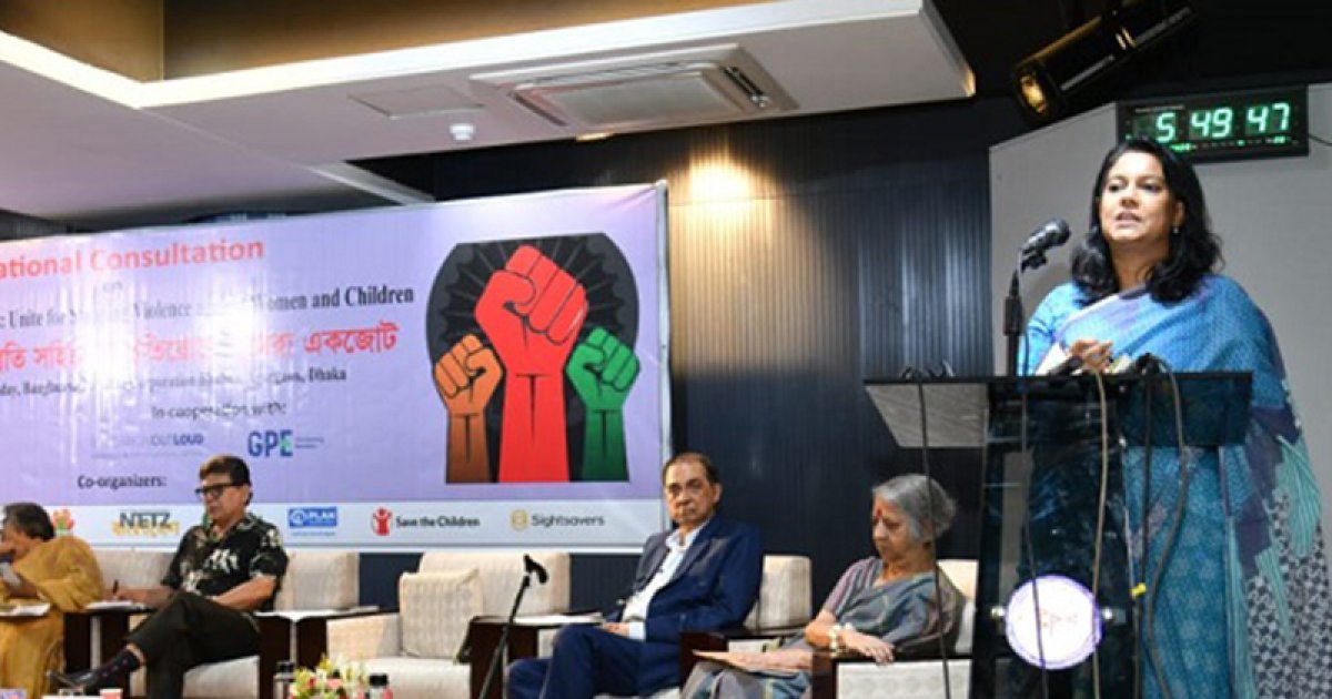 নারী ও শিশুর প্রতি সহিংসতা বন্ধে সম্মিলিত উদ্যোগ জরুরি: পরিবেশ উপদেষ্টা