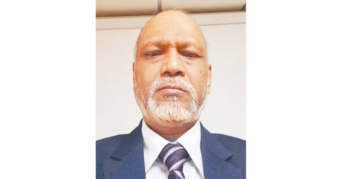 পদত্যাগ করে ক্যাম্পাস ছাড়লেন কুয়েটের অন্তর্বর্তী উপাচার্য