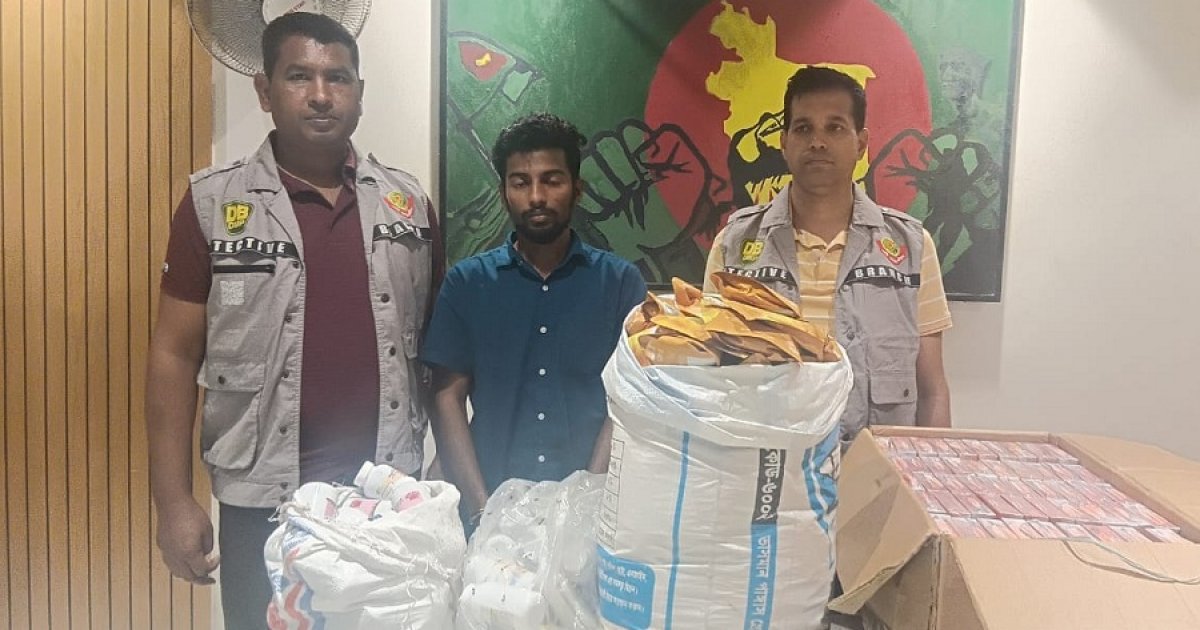 ফেসবুকে বিজ্ঞাপন দিয়ে নকল পণ্য বিক্রি, একজন গ্রেফতার