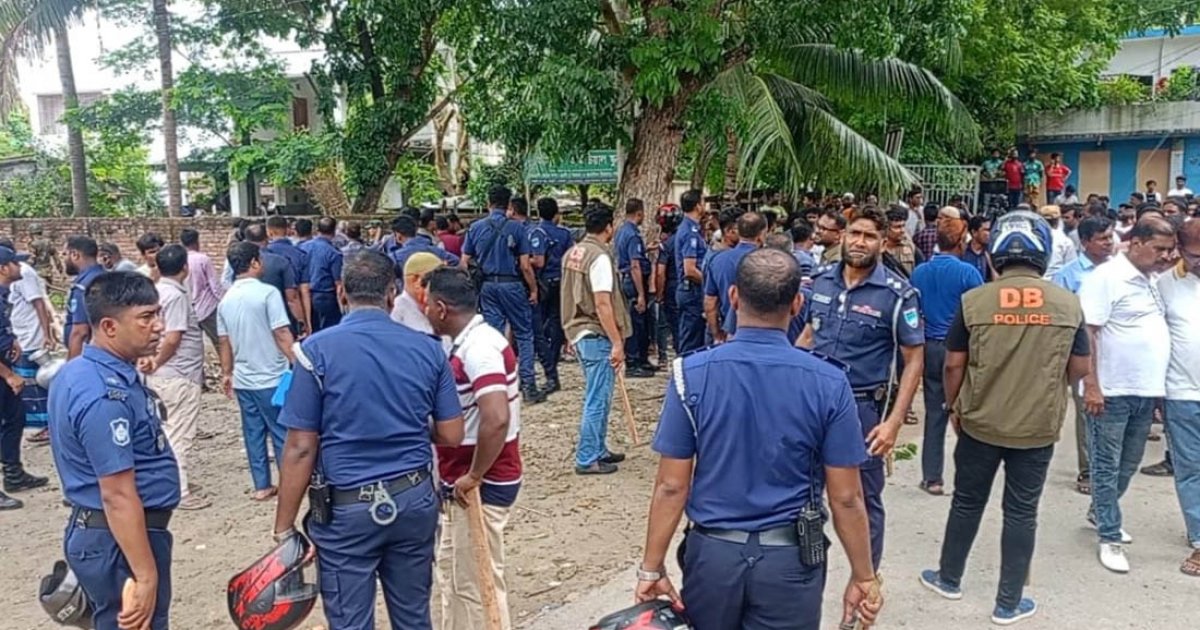 মেহেরপুরে ইউনিয়ন বিএনপির কাউন্সিল ঘিরে সংঘর্ষ, আহত ১০