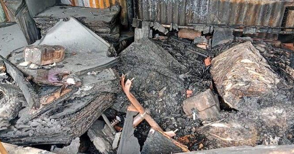 ভৈরবে জুতার বাজারের ৪০ দোকান পুড়ে ছাই
